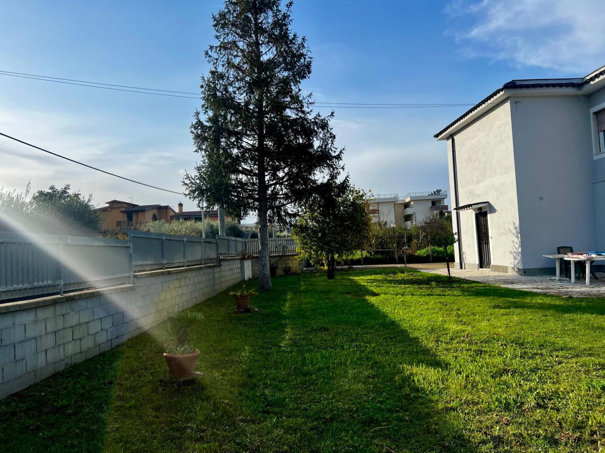 A Casa Di Marco Guesthouse - Apt Di Ciampino E Stazione Per Roma Marino Εξωτερικό φωτογραφία